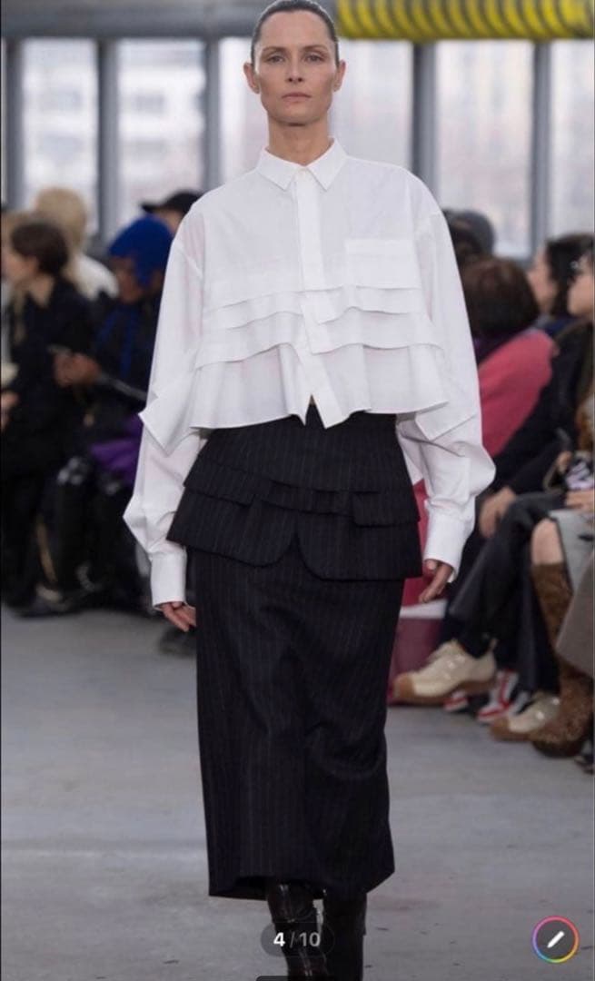 sacai 白　シャツ　ブラウス　スーチング