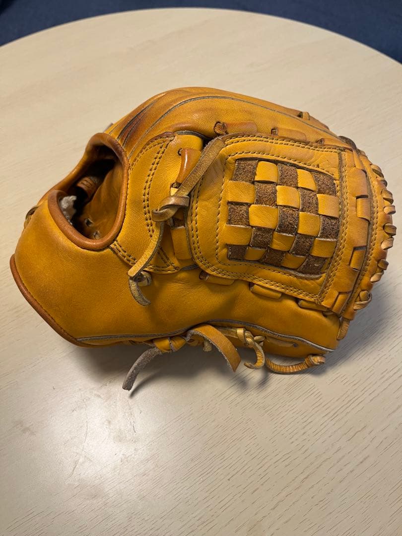 硬式グローブ 右投げ用　バスケットウェブ