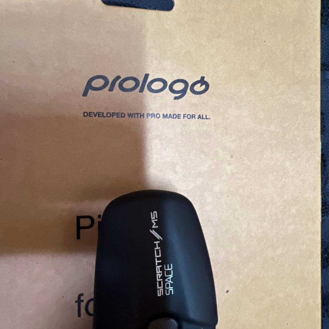 prologo Scratch M5 SPACE TIROX サドル 147mm