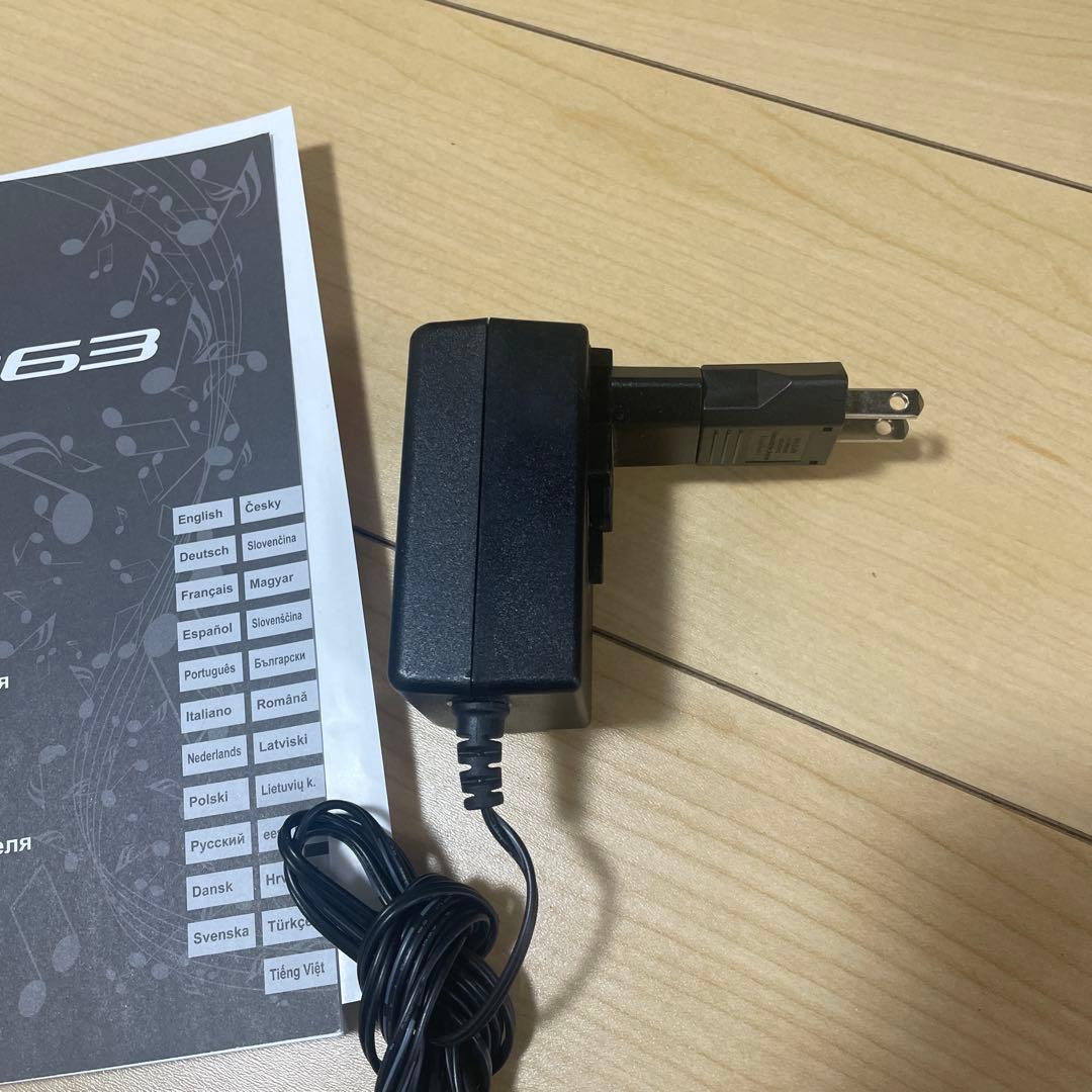 Yamaha 61鍵キーボード　ヨーロッパ　ピアノス電子ピアノ　スタンドセット