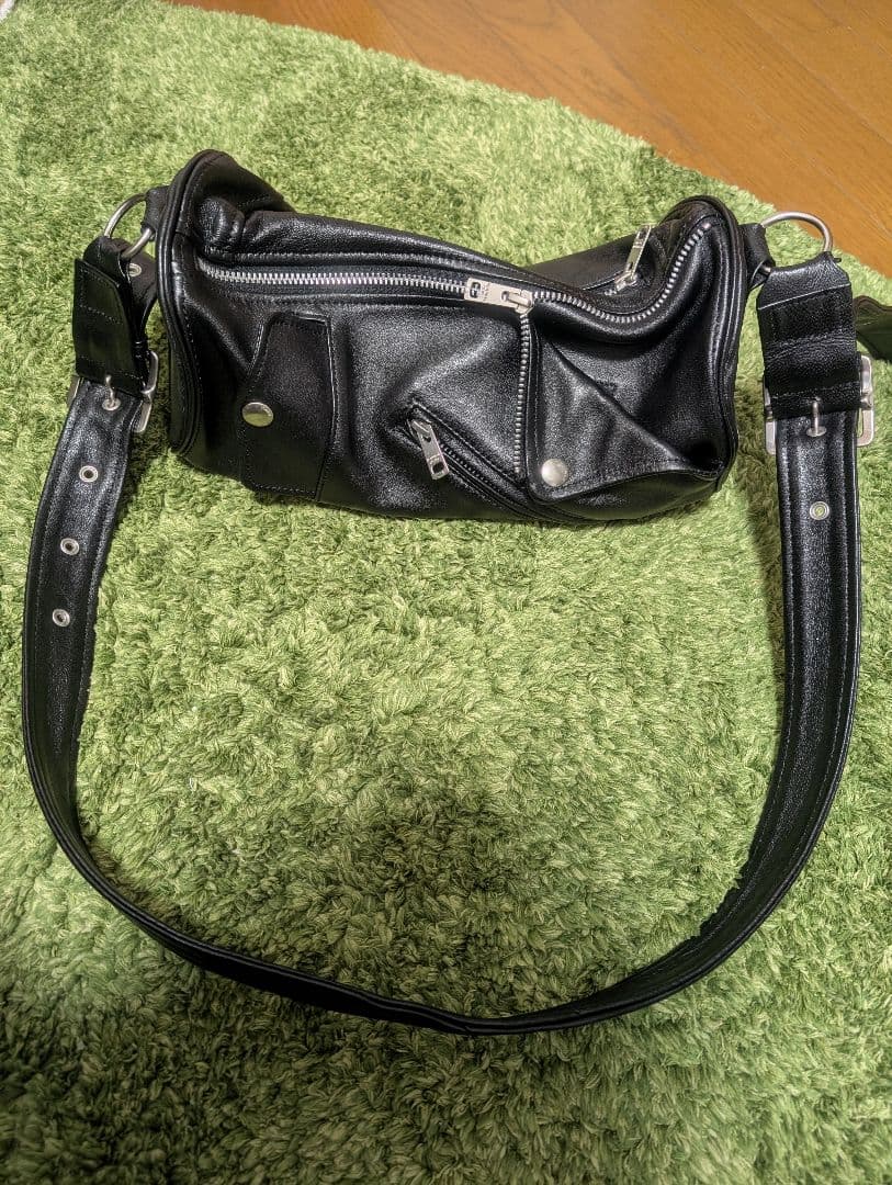 最終値下げ！beautifulpeople ラムレザーライダースシリンダーバッグ