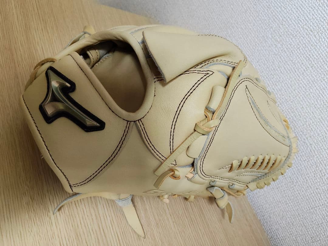 グローバルエリート 軟式投手用グローブ