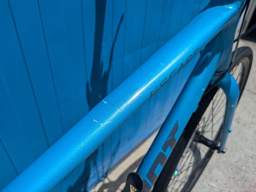 GIANT　ESCAPE 　DISC　クロスバイク　中古　自転車　名古屋配送無料