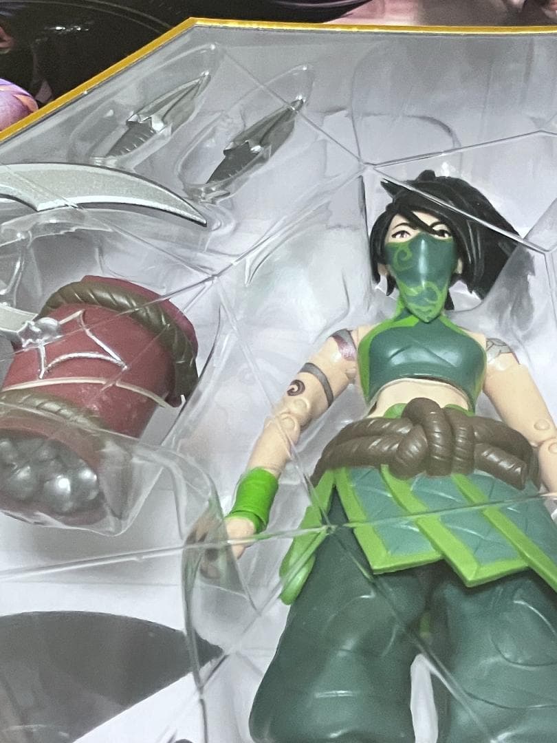 新品未開封 リーグオブレジェンド『アカリ』1/10スケール アクションフィギュア