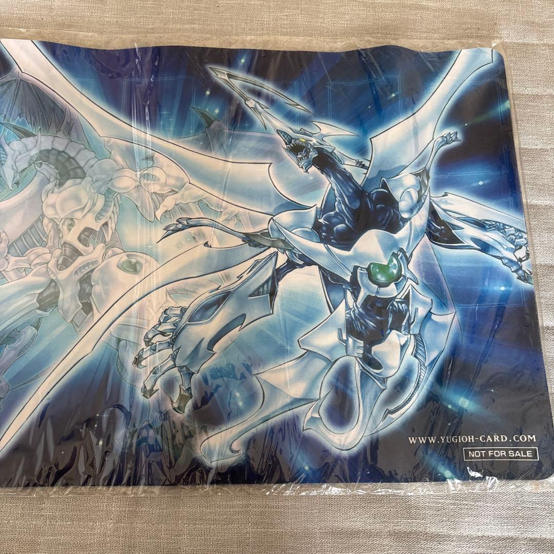 【未開封品】プレイマット シューティング・クェーサー・ドラゴン