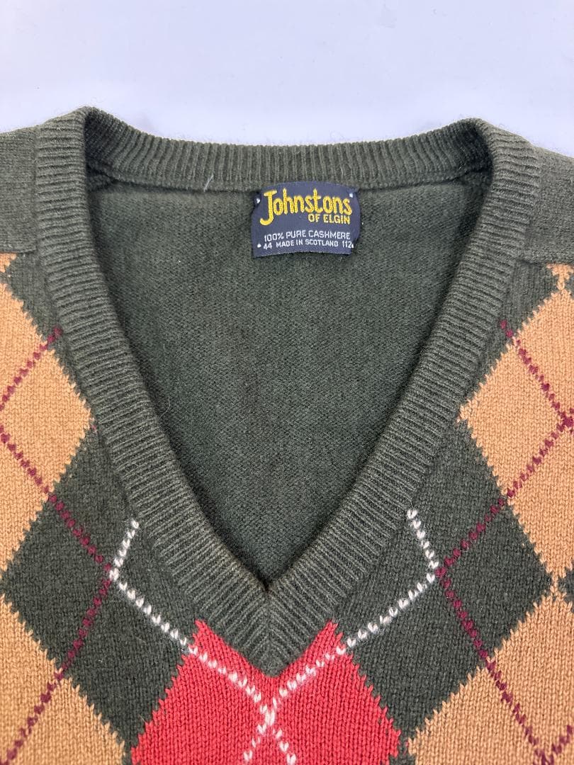 ジョンストンズ オブ エルガン ピュアカシミヤ製Vネックアーガイルセーター 44