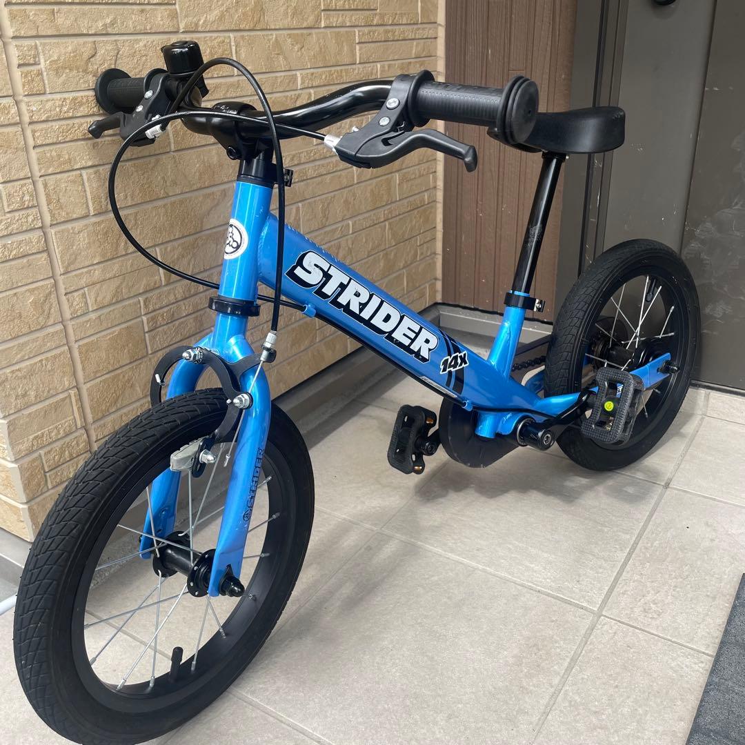 STRIDER 14x SPORTS 青/ブルー　ペダル付き