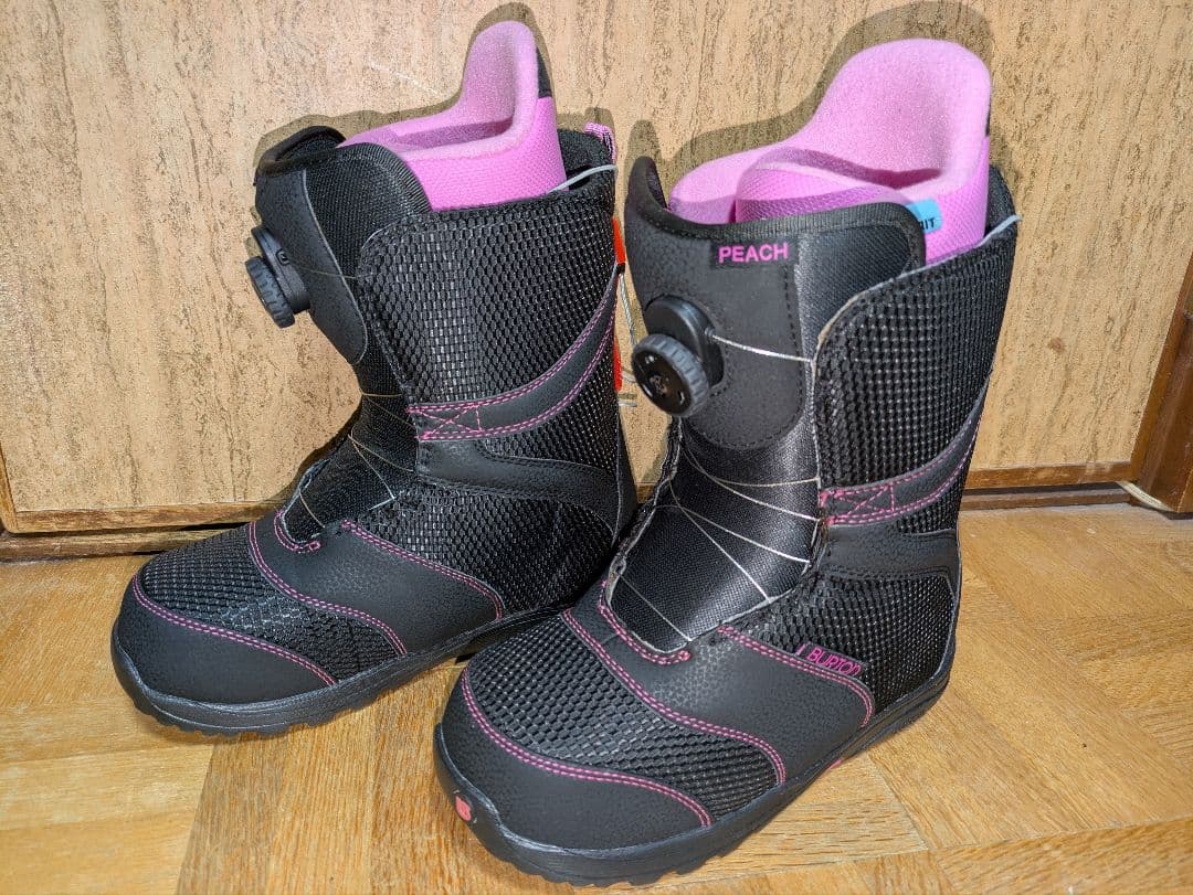 BURTON スノーボードブーツ PEACH BOA 女性用 ブラック/ピンク