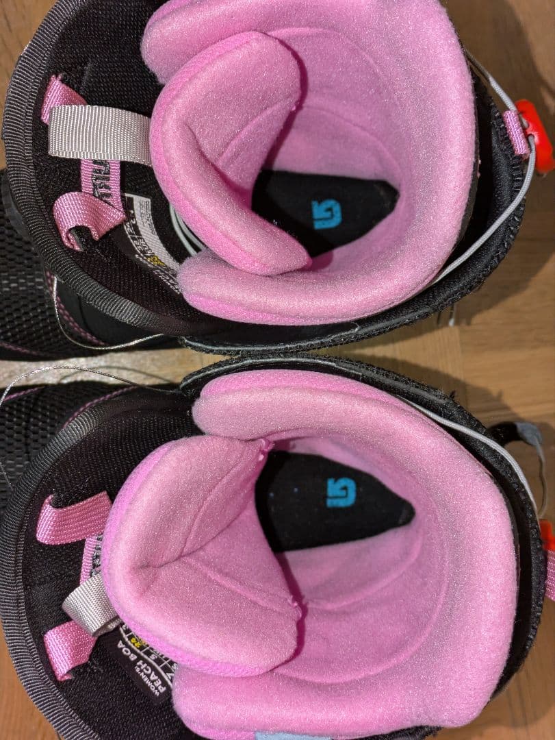 BURTON スノーボードブーツ PEACH BOA 女性用 ブラック/ピンク