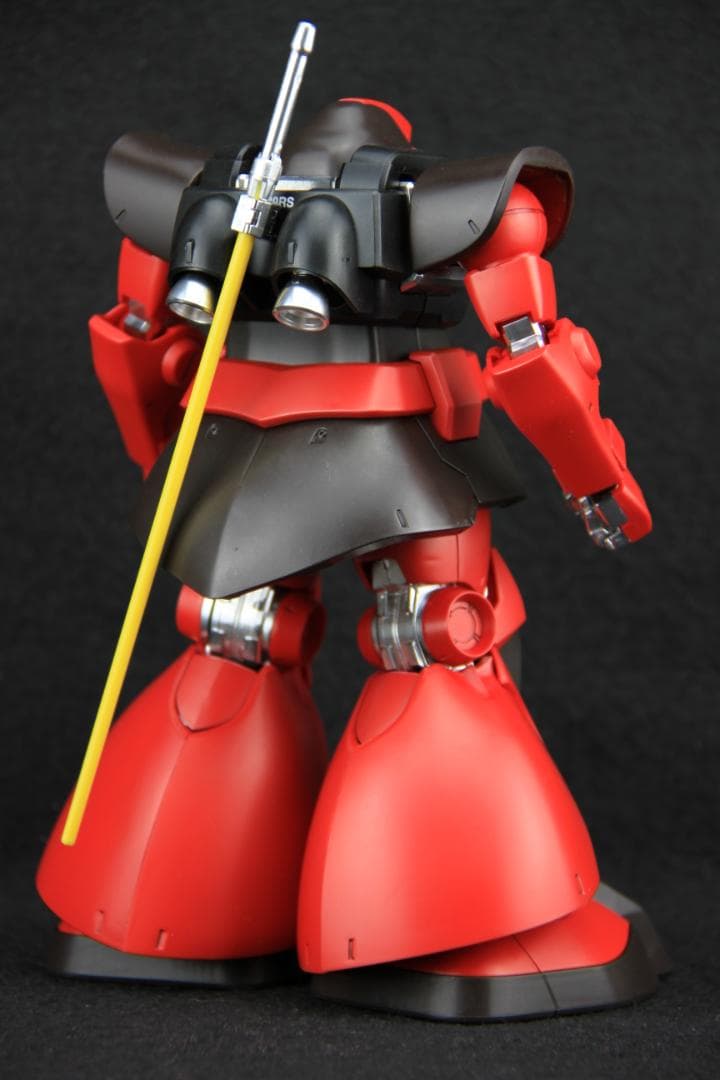 [塗装済完成品]MG 1/100 MS-09RS シャア専用リック・ドム