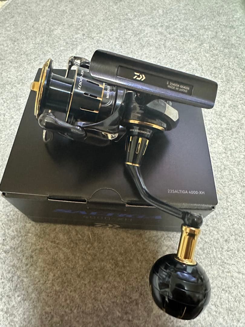 DAIWA 23SALTIGA 4000-XH スピニングリール