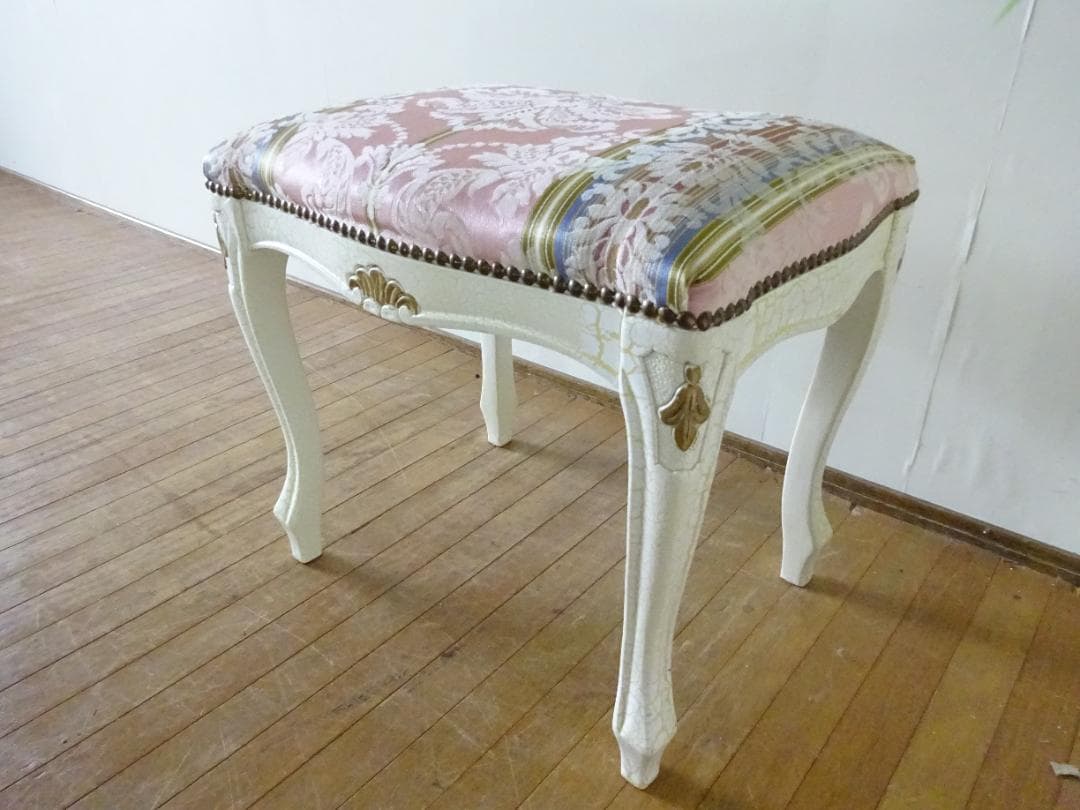 イタリア家具　ロココ調　スツール　オットマン　白家具　姫家具　美品