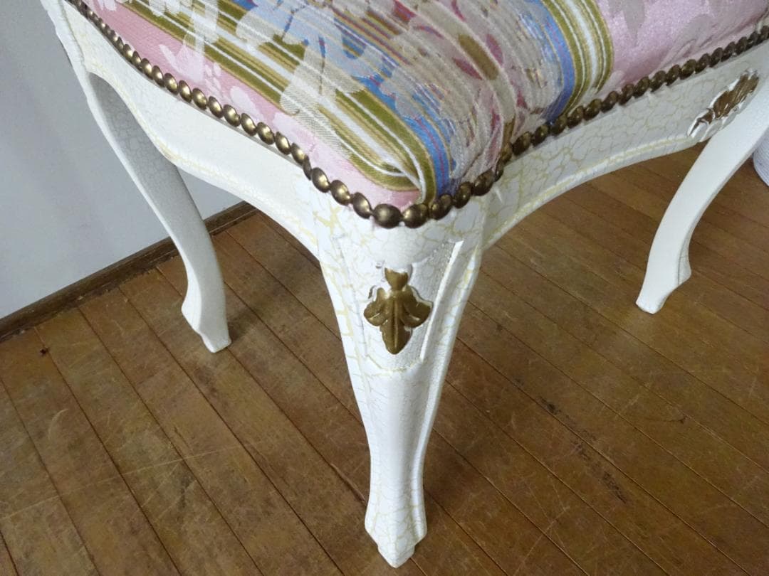 イタリア家具　ロココ調　スツール　オットマン　白家具　姫家具　美品