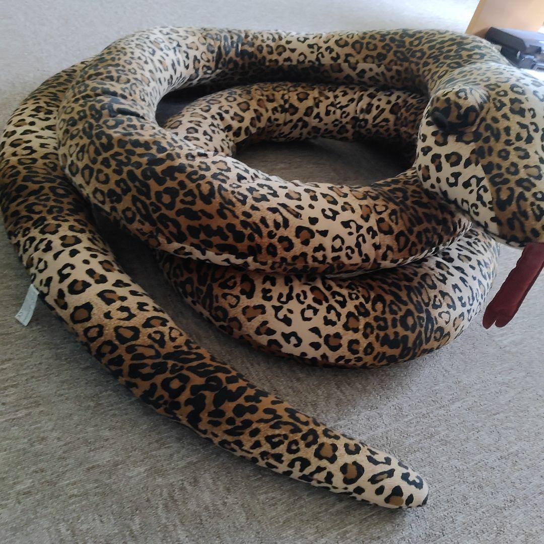 レア特大アナコンダリアルぬいぐるみ 全長約7m20cm