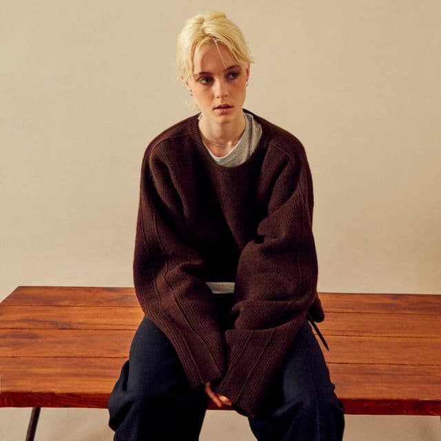 YOKE CREW NECK クルーネックニットブラウン