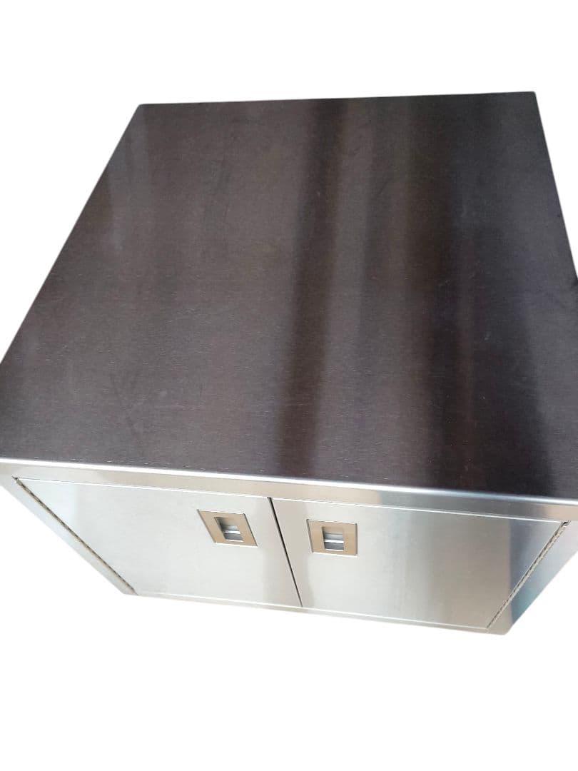 ステンレス　業務用　調理台　作業台　収納