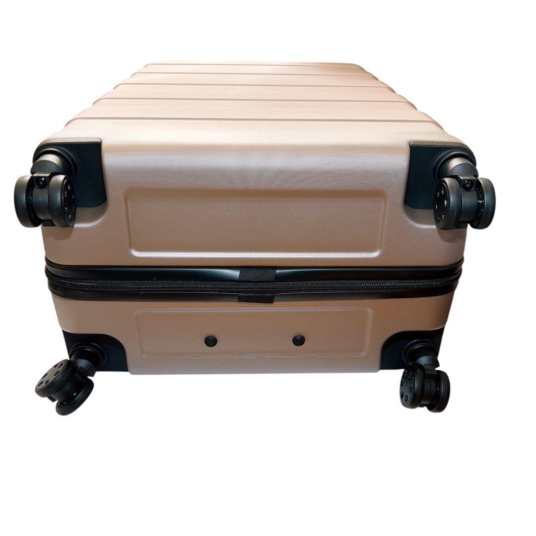 無印良品 キャリーバーの高さを自由に調節できる　ハードキャリーケース　88L ①