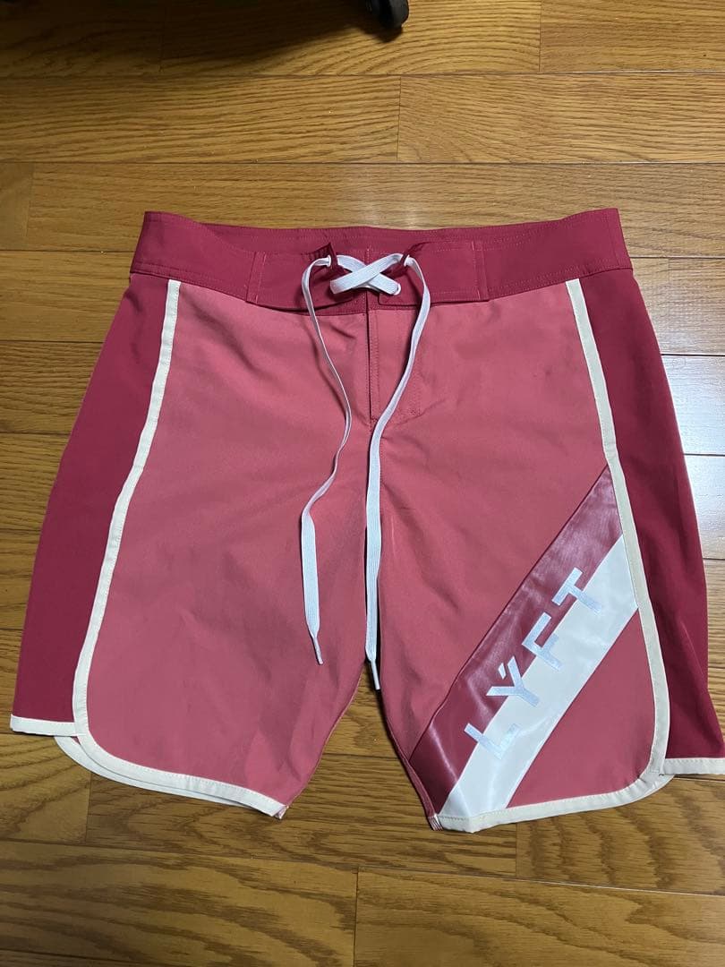 【Sサイズ】Lyft サーフパンツ　ピンク　ステージショーツ
