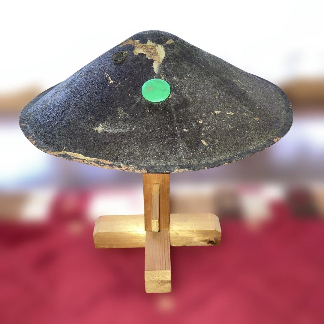 鐵黒漆塗8枚張陣笠