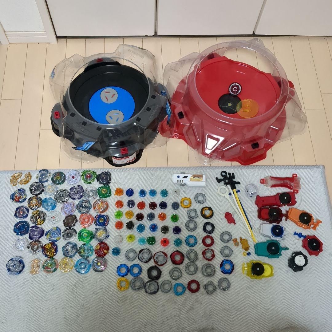 ベイブレードバースト　スタジアムセット2つ　まとめ売り 値引き交渉