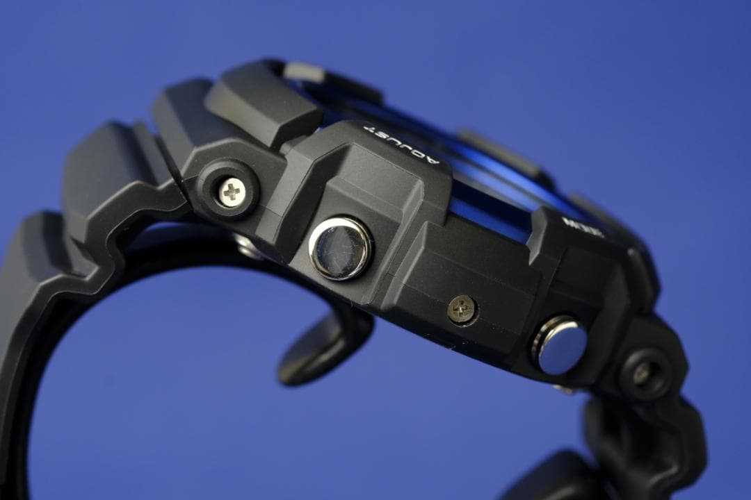 【美品】G-SHOCK GAW-100B 電波ソーラー／ビッグケース (114)