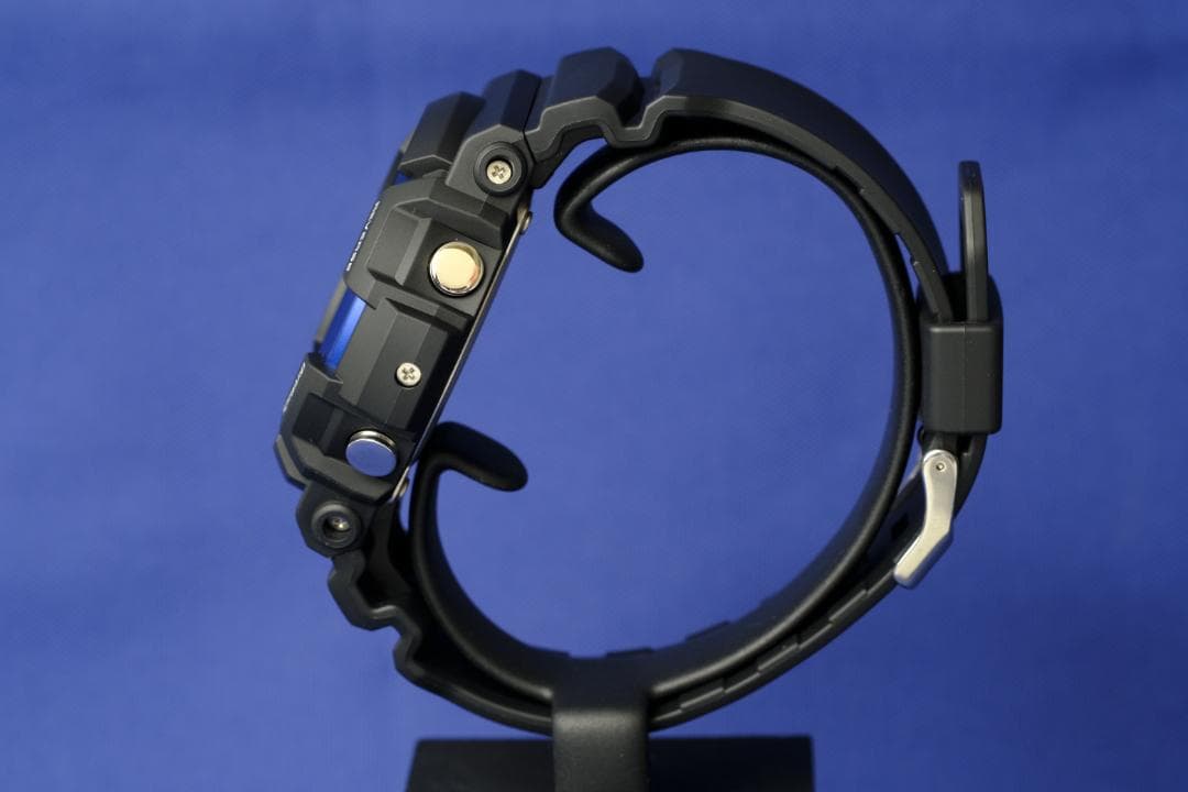 【美品】G-SHOCK GAW-100B 電波ソーラー／ビッグケース (114)