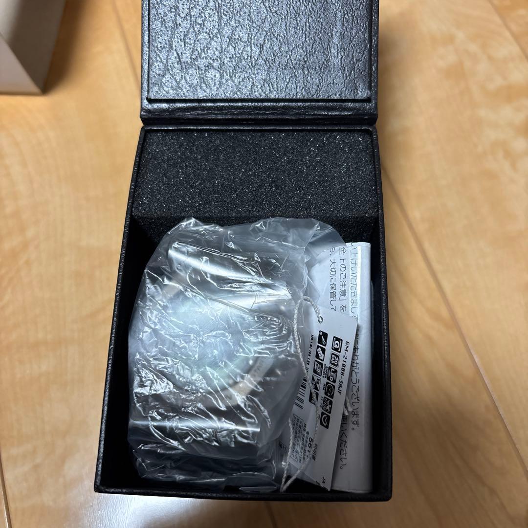 新品同様 GM-2100B-3AJF カシオ Gショック