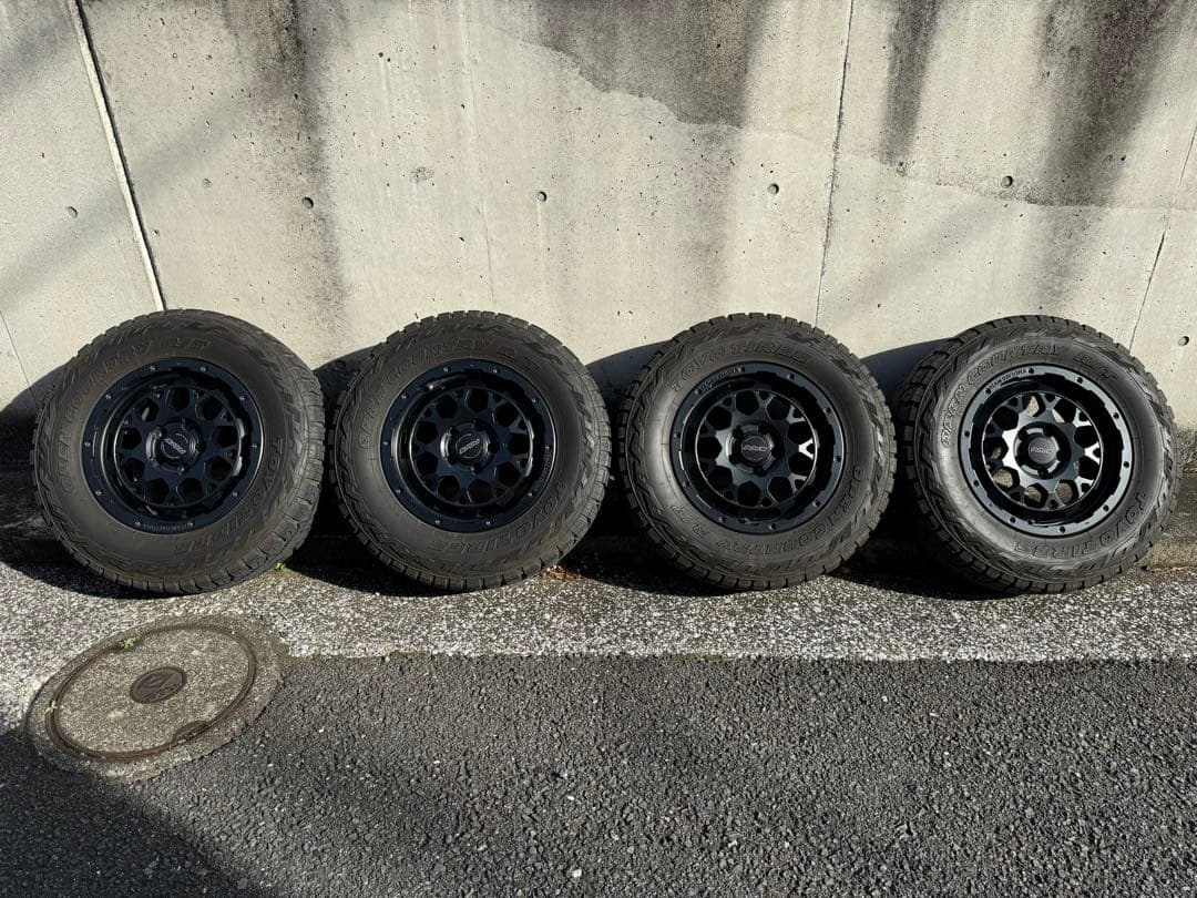 デリカ D5 RAYS M9 OPEN COUNTRY R/T タイヤホイール②