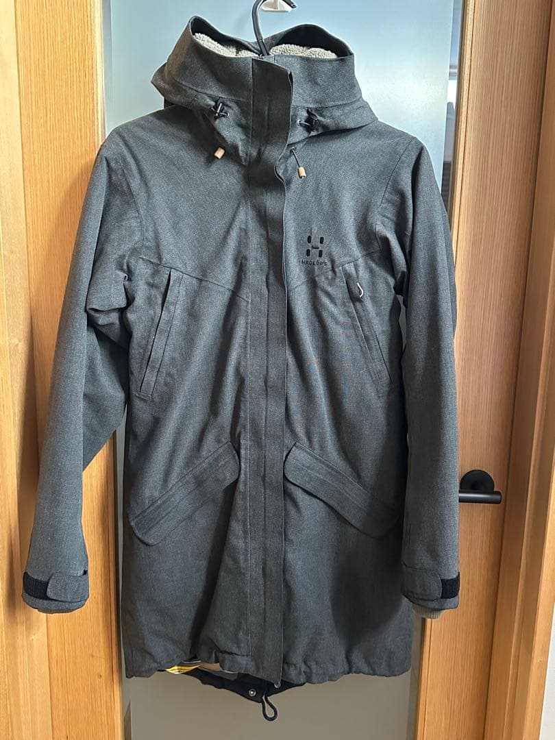 ホグロフス コート レディース