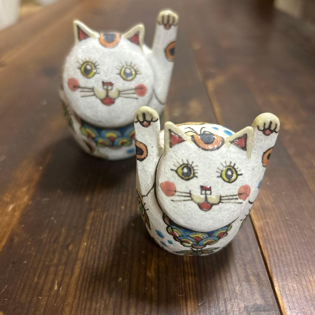 作家　陶芸作家　招き猫　手描き　左手上げ　商売繁盛　縁起物