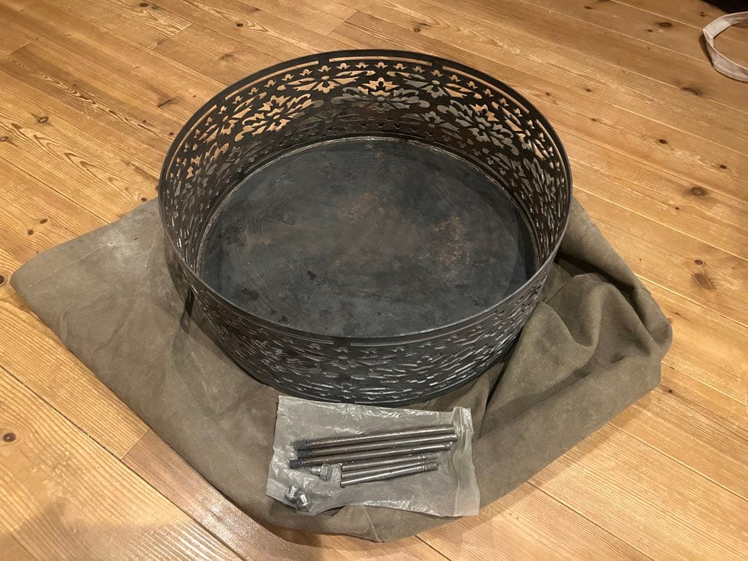 sanzoku mountain mouncol 悪テガ／キャンプ/焚き火台