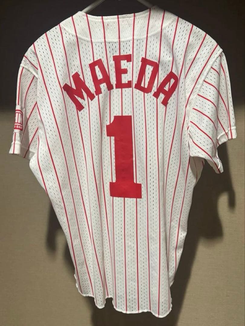 未使用 広島カープ 前田 智徳 背番号1 旧 ユニフォーム Mサイズ