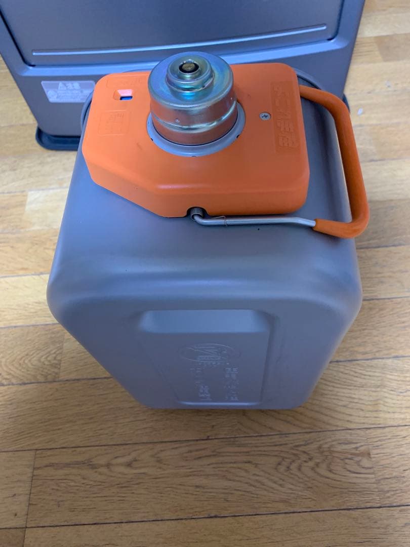 コロナ 石油ファンヒーター プレミアムエディション　17畳まで 自動シャッター付