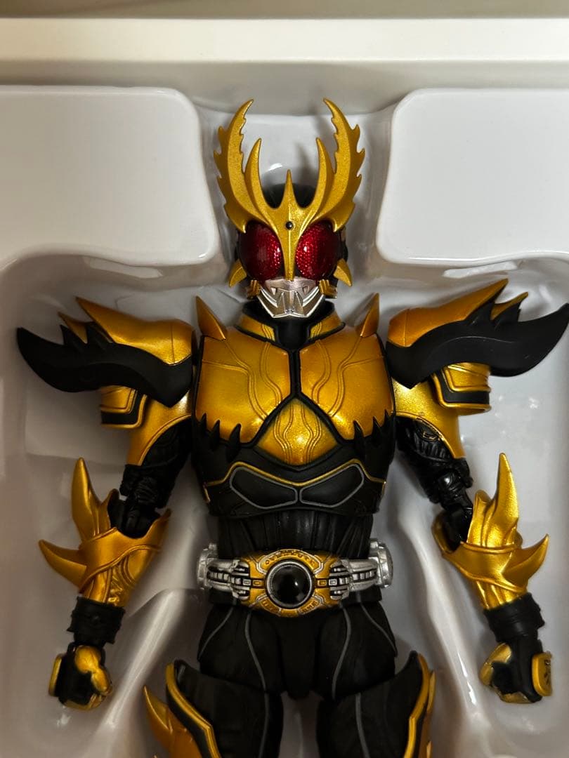 S.H.Figuarts 仮面ライダークウガ　ライジングアルティメット　真骨彫
