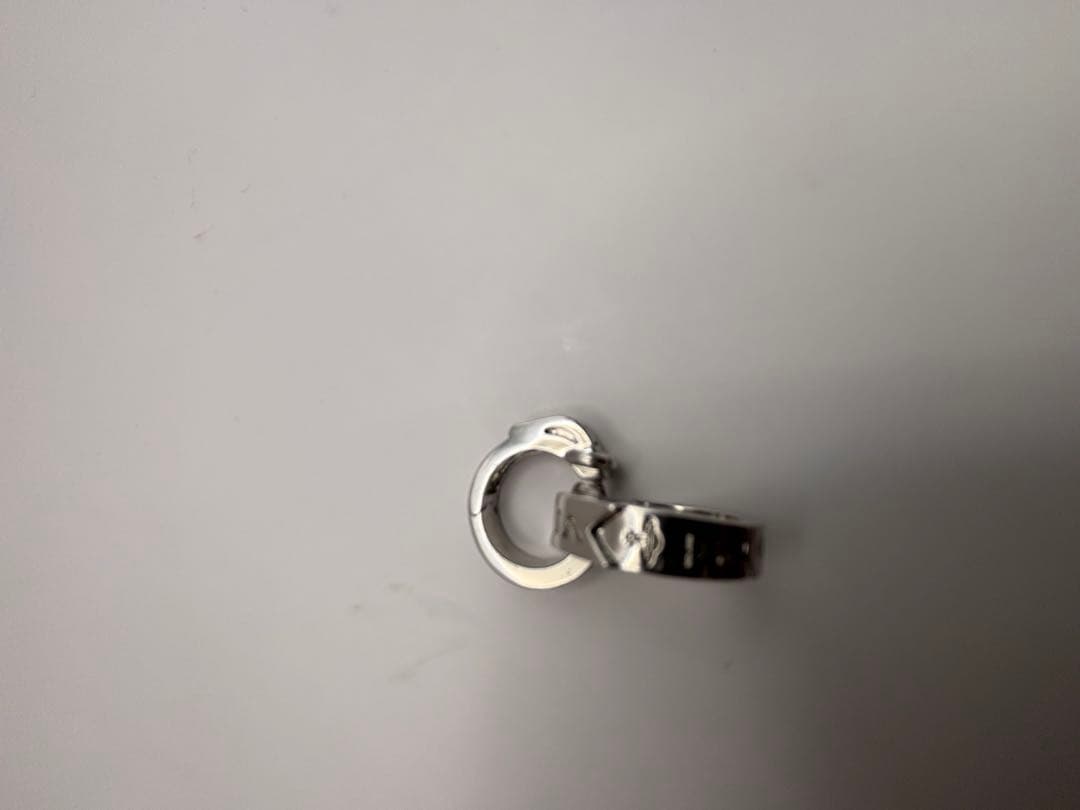 【新品】Vivienne Westwood シルバー フープピアス