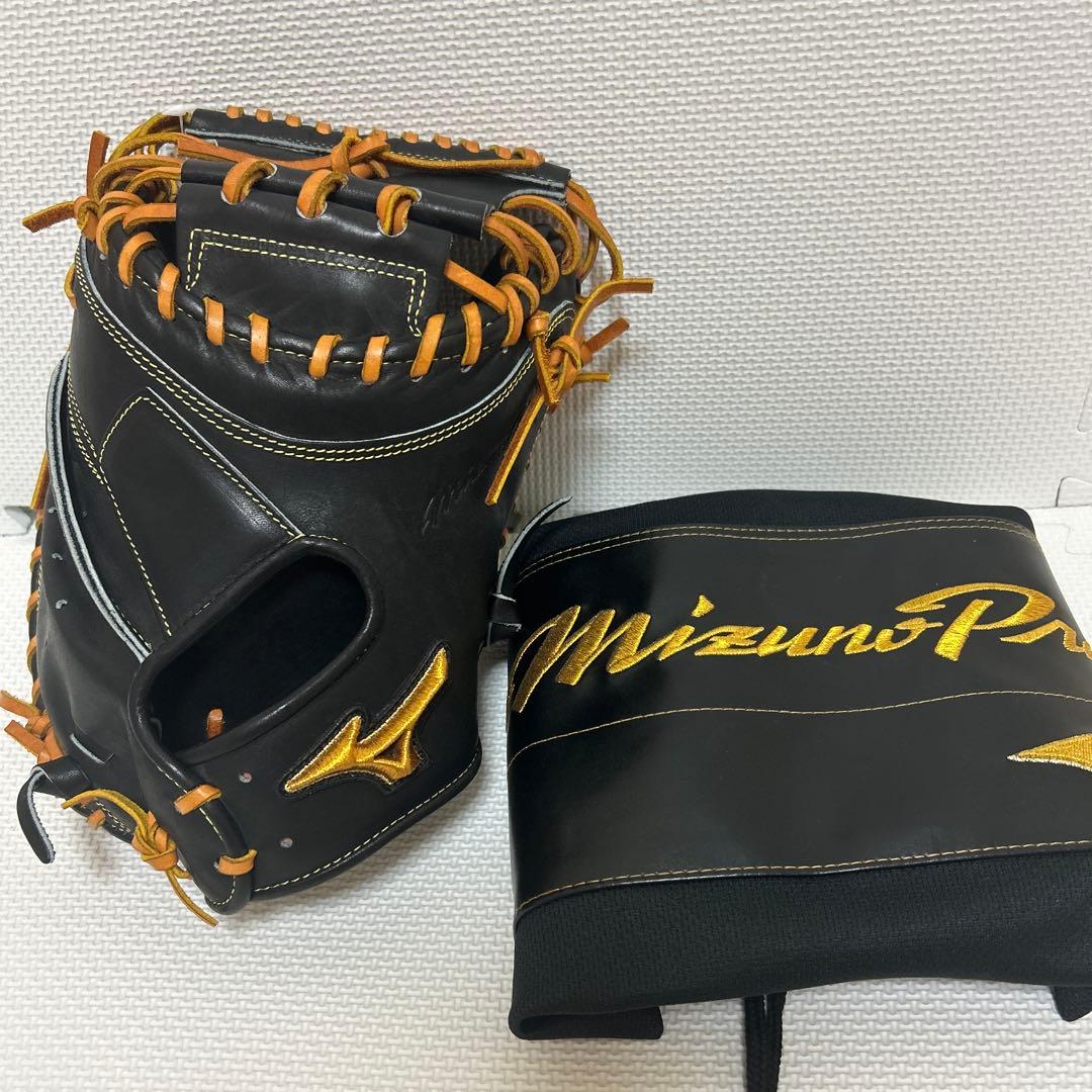 Mizuno Pro 軟式グローブ ブラック/コルク