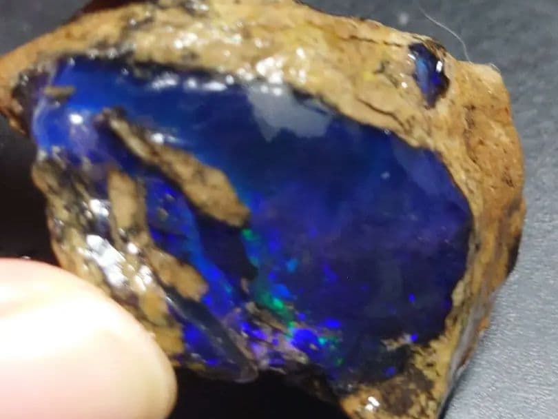 エチオピア　オパール　青　ブルー　73ct 原石　鉱石　標本　ウェロ産