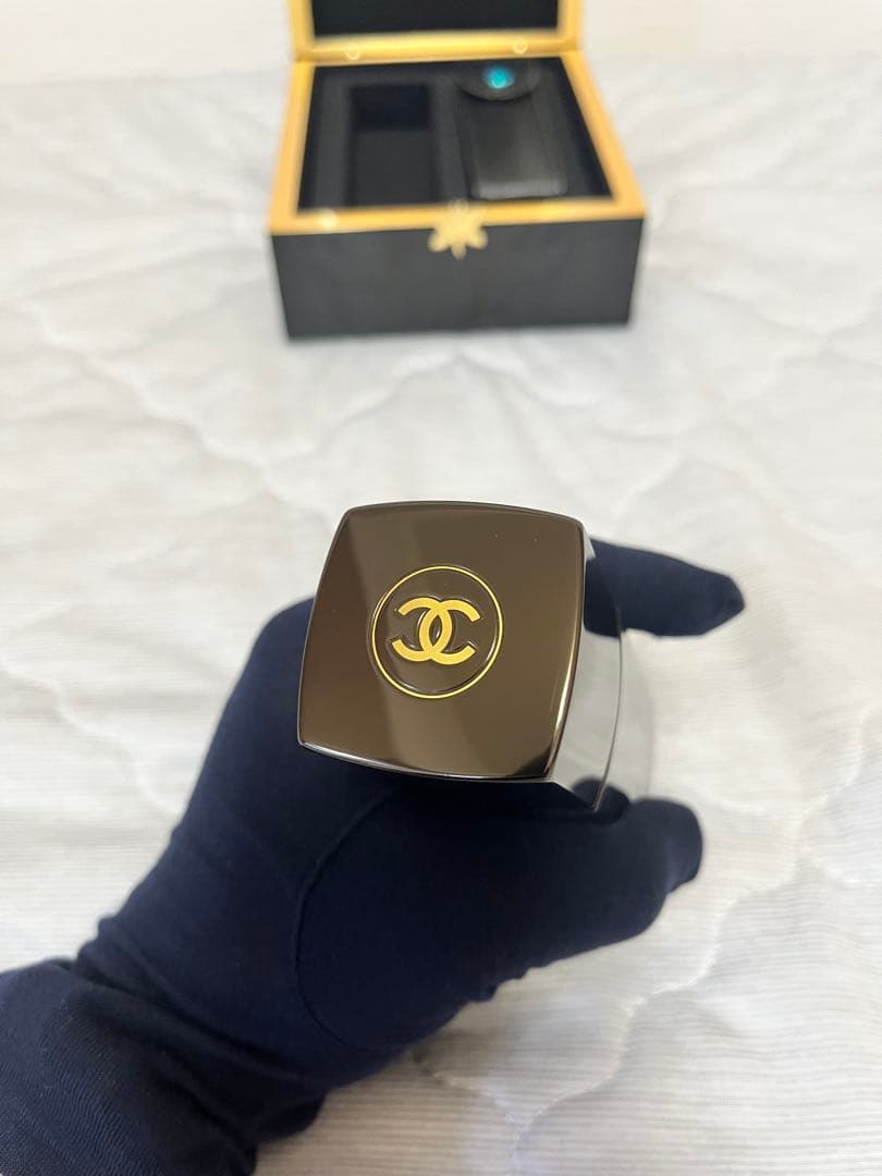 美容液 CHANEL SUBLIMAGE L'Extrait de Nuit