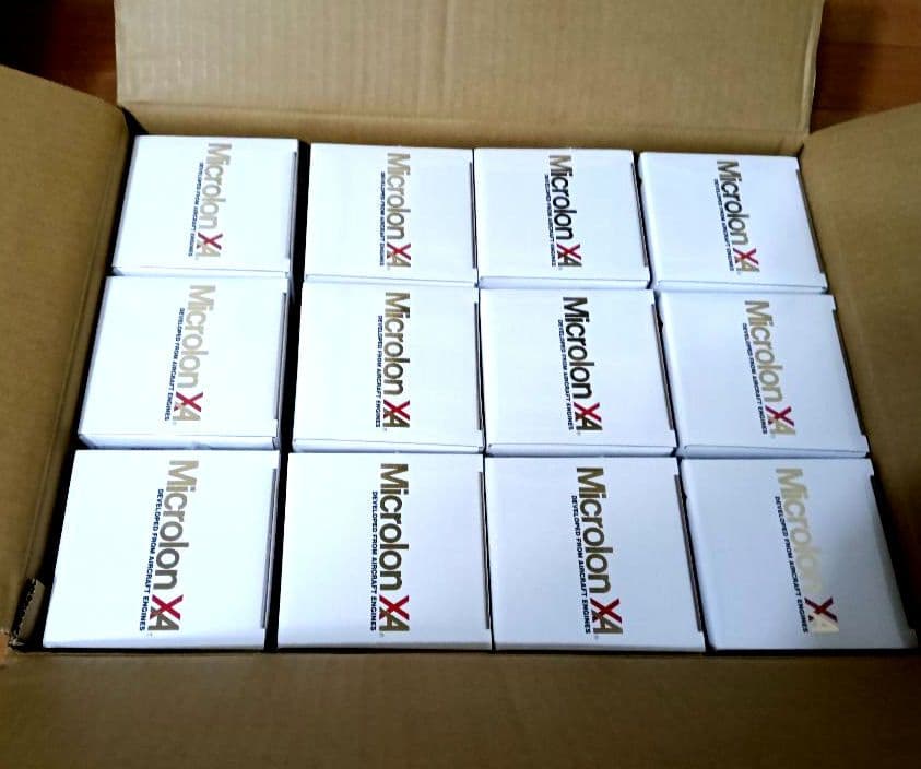 Microlon XA 16ozとマイクロロン ガストリート の2種類です。