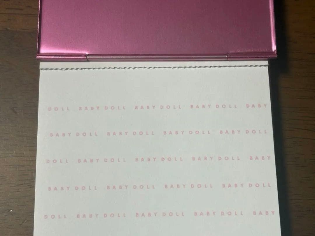 限定レア　イブサンローランYSL baby doll メモ帳