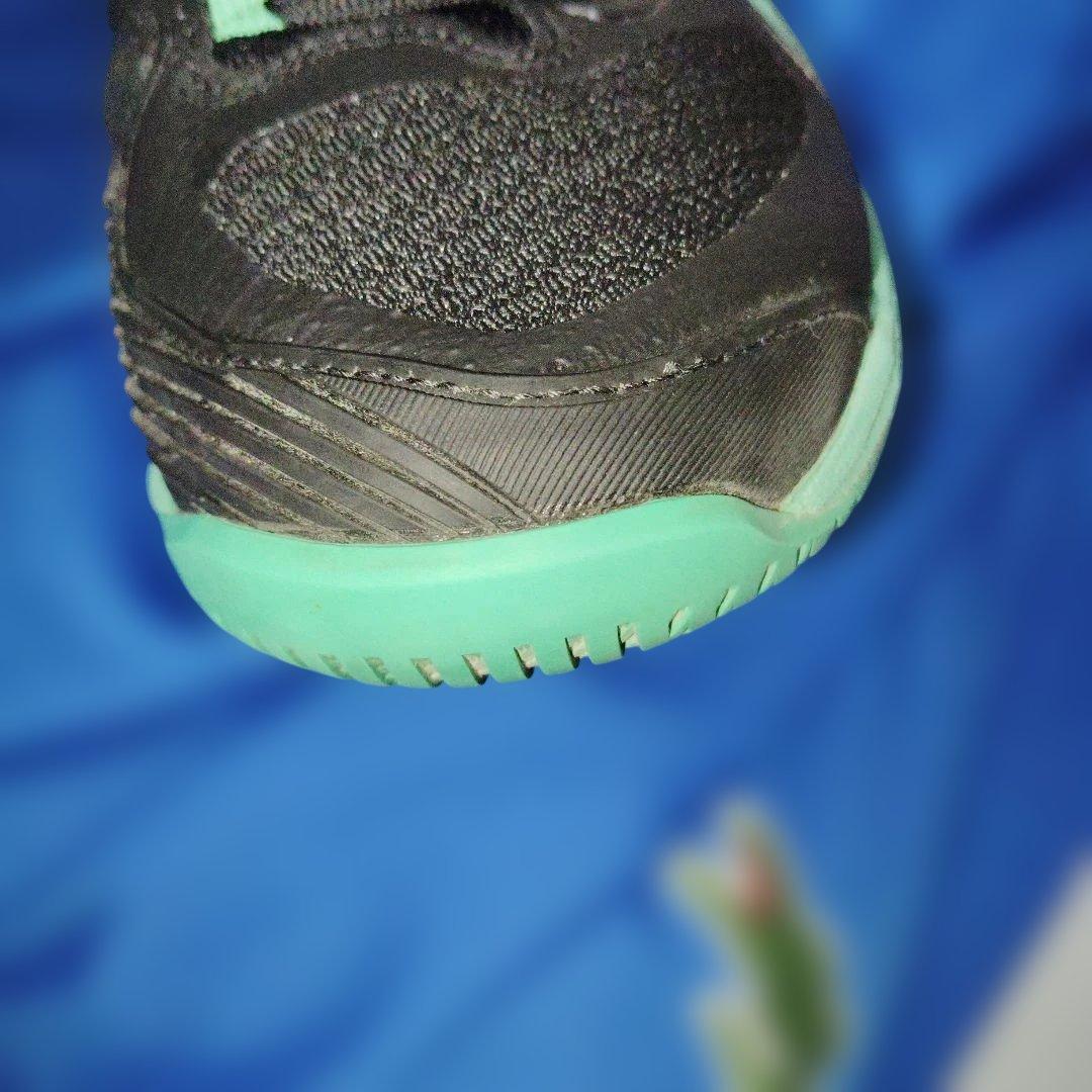 ASICS直営店限定 SOLUTION SPEED FF 4オールコート