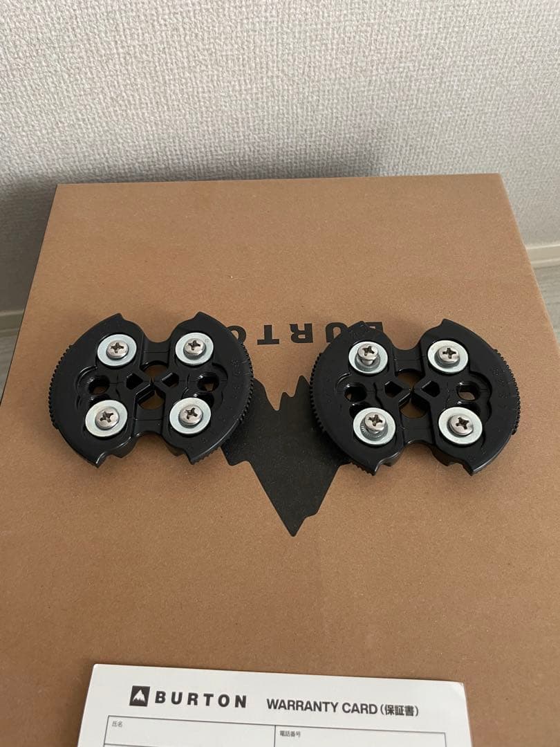 Burton Genesis Reflex Mサイズ ブラック 24-25モデル