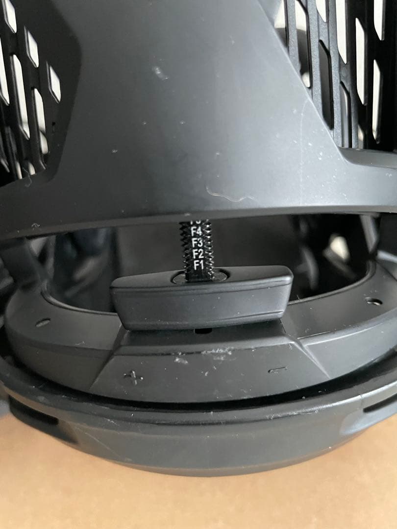 Burton Genesis Reflex Mサイズ ブラック 24-25モデル