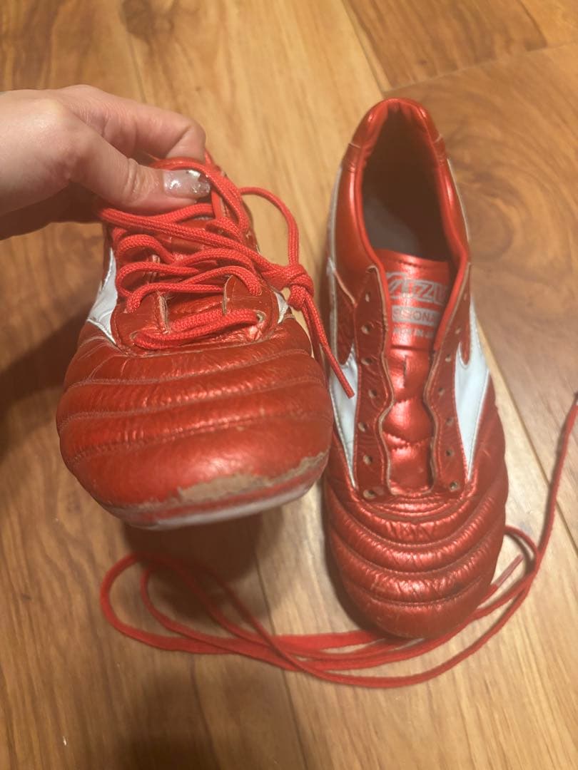 【希少サイズ】モレリア2 24.0cm PASSION RED PACK