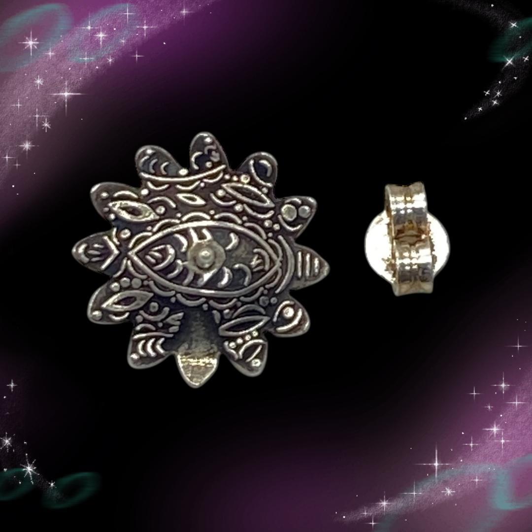 《美品》 グッチ　ピアス片耳　フラワー　カラーストーン　SV925　保存袋付き