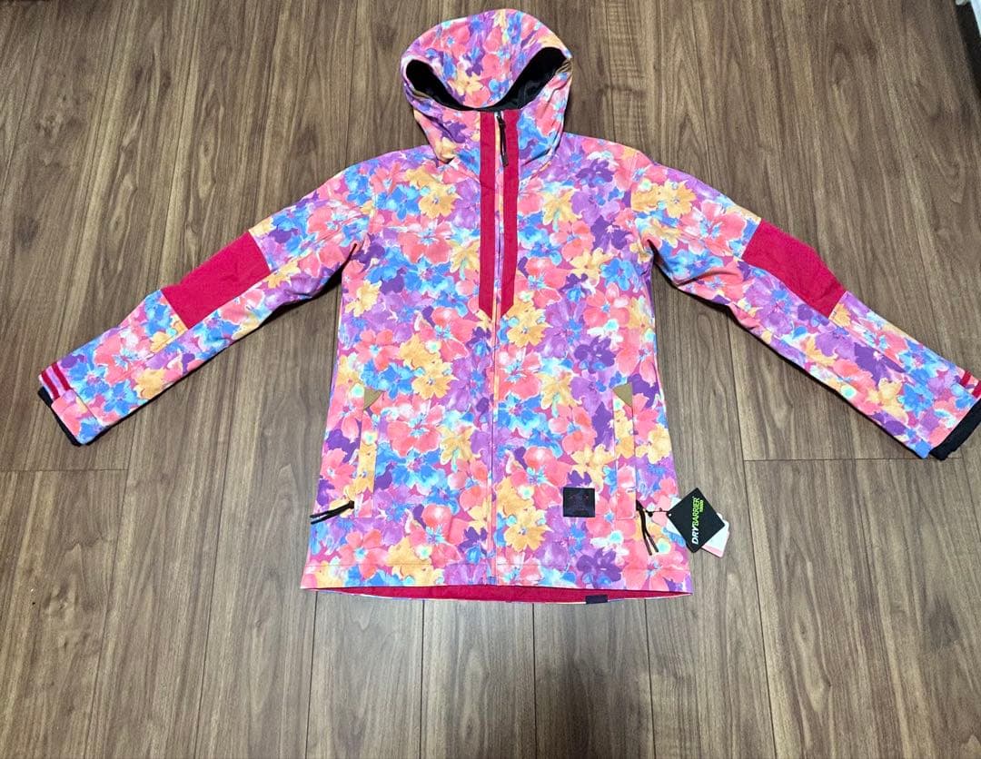 新品　PHENIX フェニックス　レディース スキーウェア２点セット　M