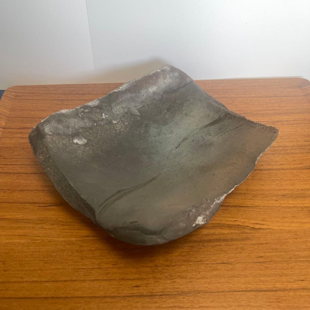 作家もの　真木孝成作　黒窯変角皿