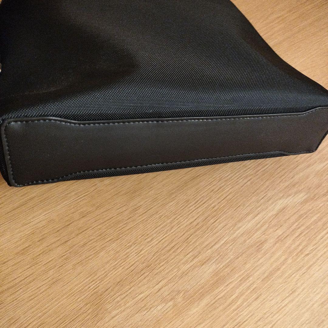 【新品】TUMI ショルダーバッグ　ブラック