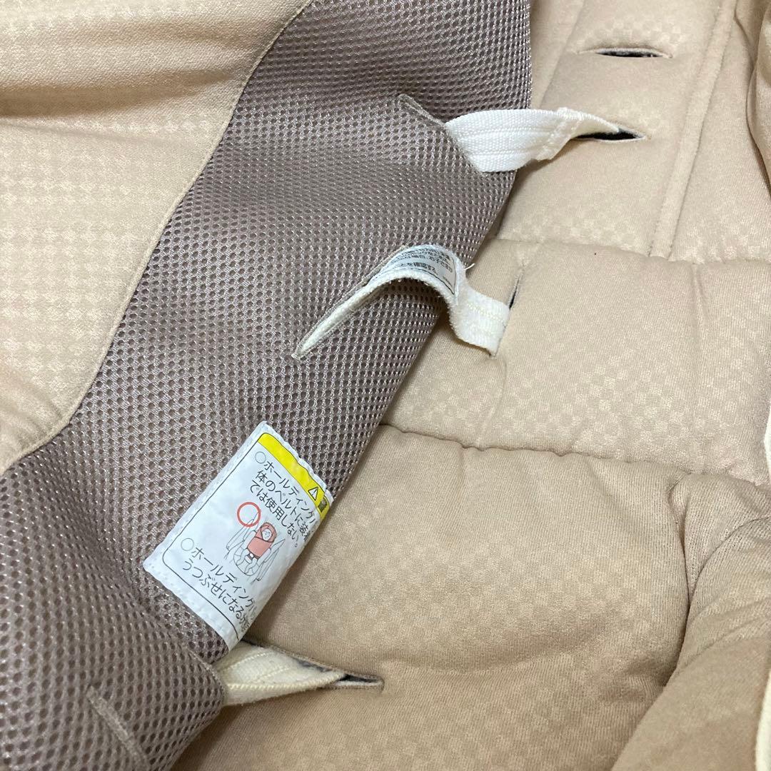 アップリカ　ユラリズム　オート　プレミアム　ベージュ