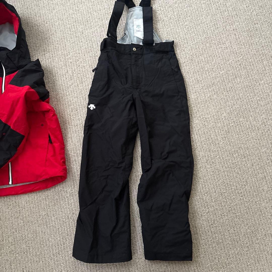 子ども用スキーウェアセット デサントDESCENTE